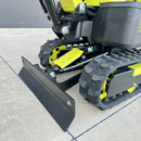 0.6T Mini Excavator, 306cc Compact Excavator BM710