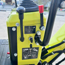 0.6T Mini Excavator, 306cc Compact Excavator BM710