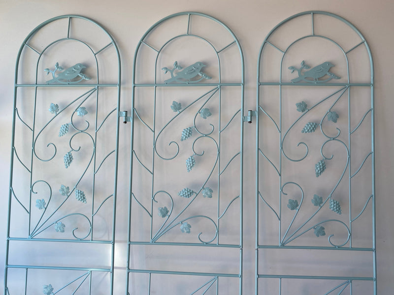 Decorative Garden Metal Divider Metal Trellis 1.6*2.1m 